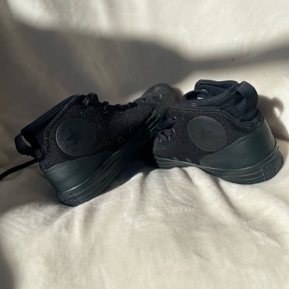 Converse - Picture 5 of 7